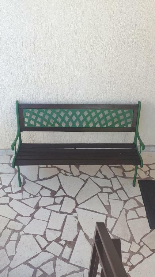 Kuca Za Odmor Varos Villa Vrlika Ngoại thất bức ảnh